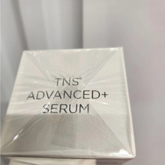 SkinMedica TNS Advanced + Serum Exp
2028 - Picture 3 of 3